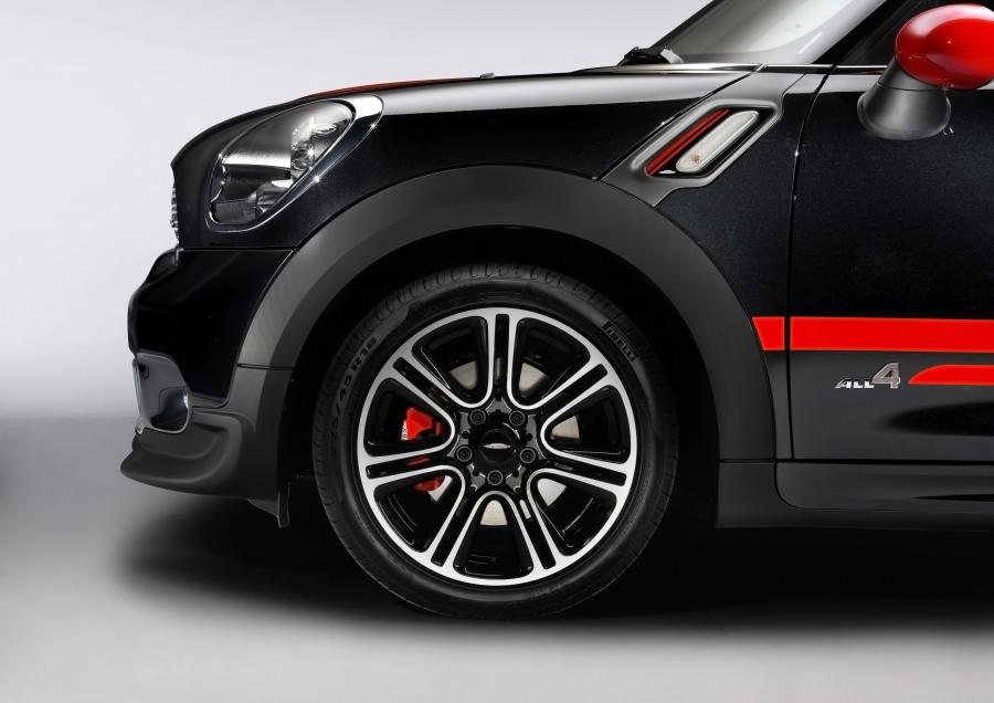  Mini Countryman JCW 2012 года  (фото 13 из 211)